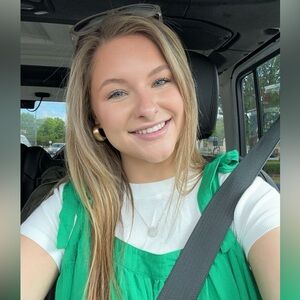 Meet your Posher, Allie